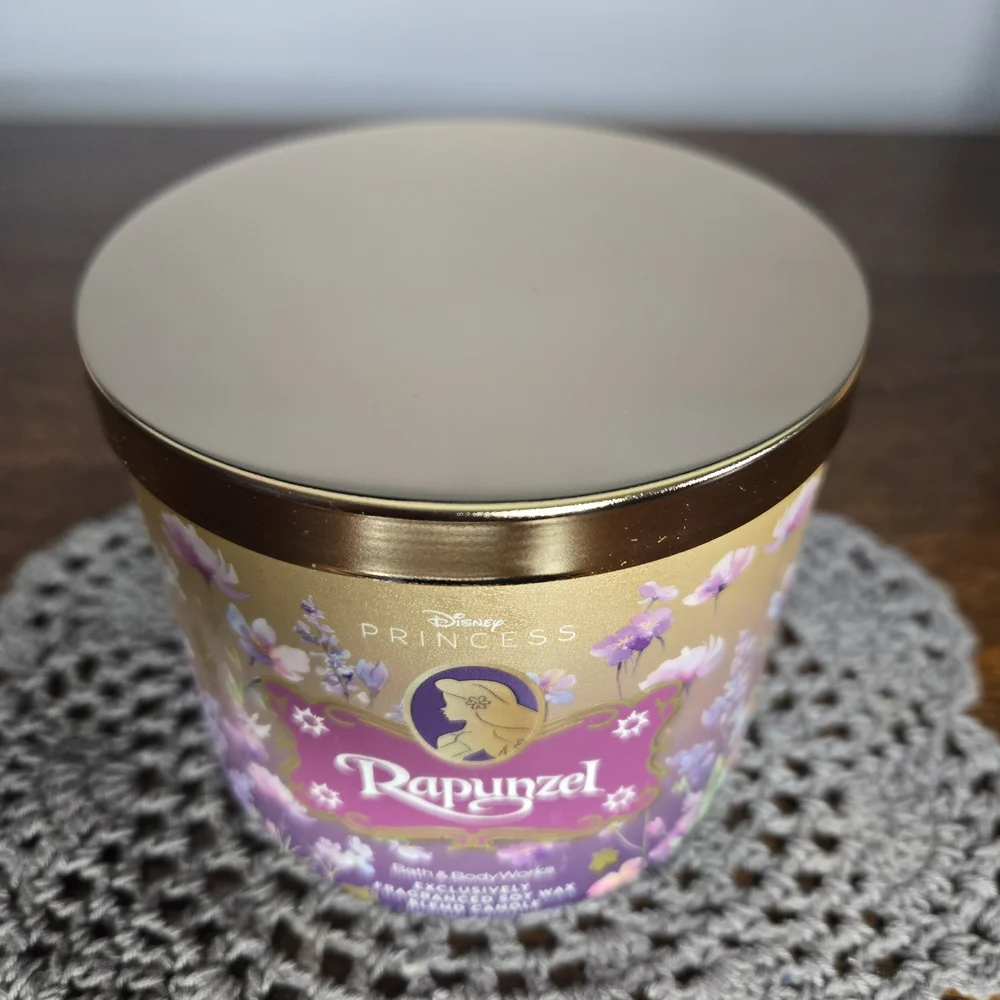 New - Disney Princess Rapunzel Candle Bath & Body Works 3-wick 14.5oz